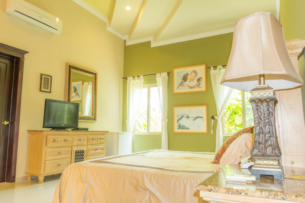 ميريدا Hotel Boutique Mansion La Ceiba المظهر الخارجي الصورة