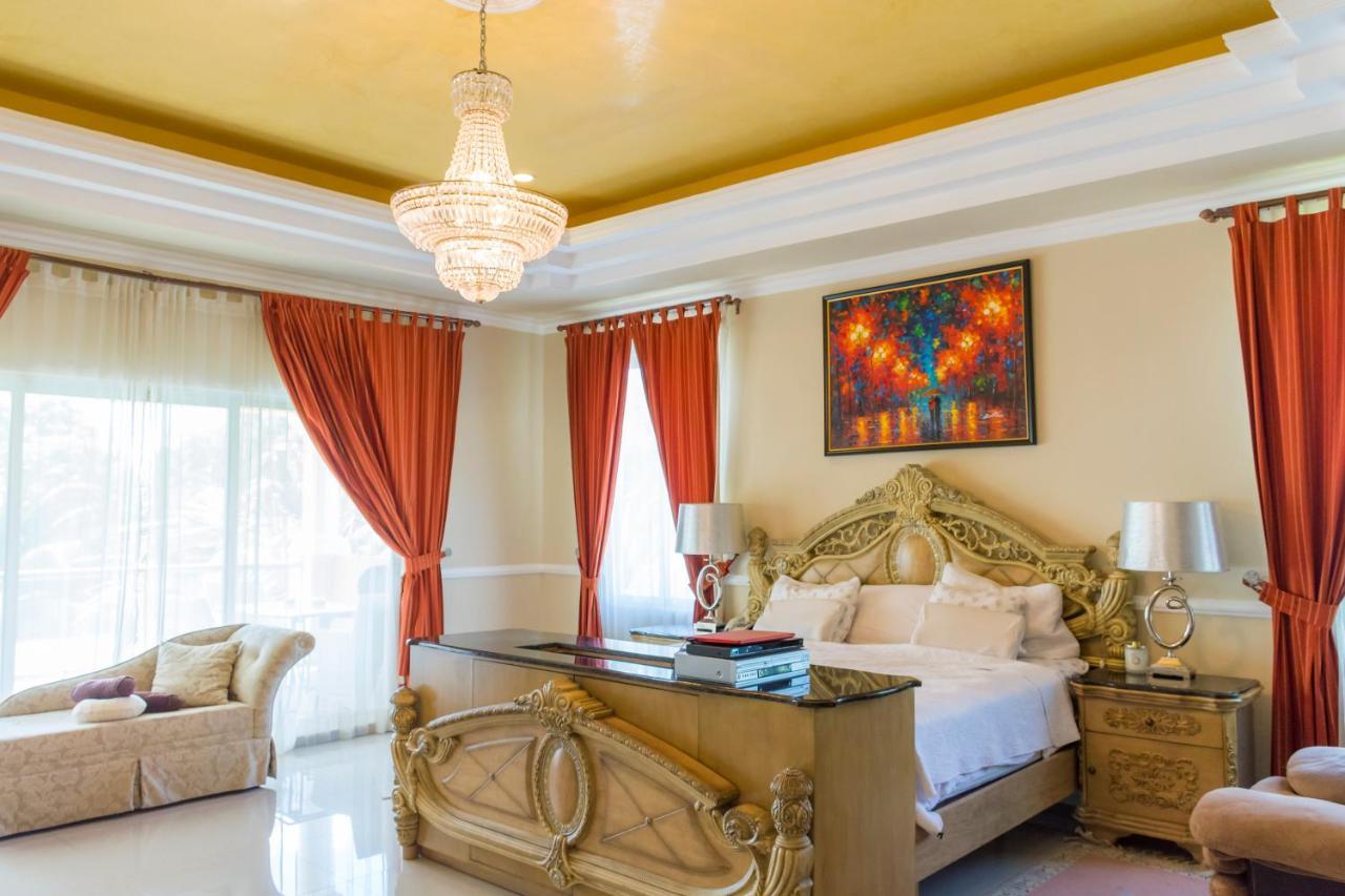 ميريدا Hotel Boutique Mansion La Ceiba المظهر الخارجي الصورة