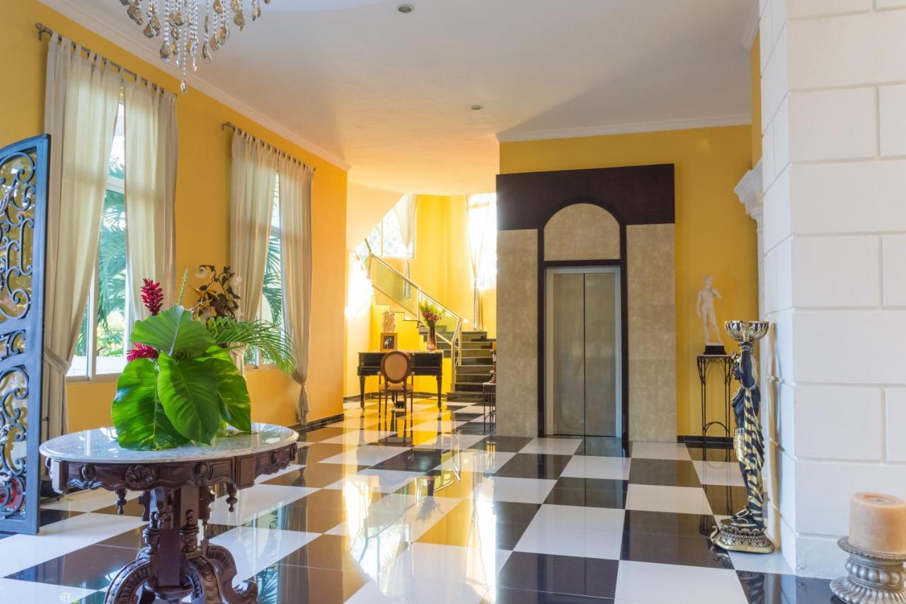 ميريدا Hotel Boutique Mansion La Ceiba المظهر الخارجي الصورة