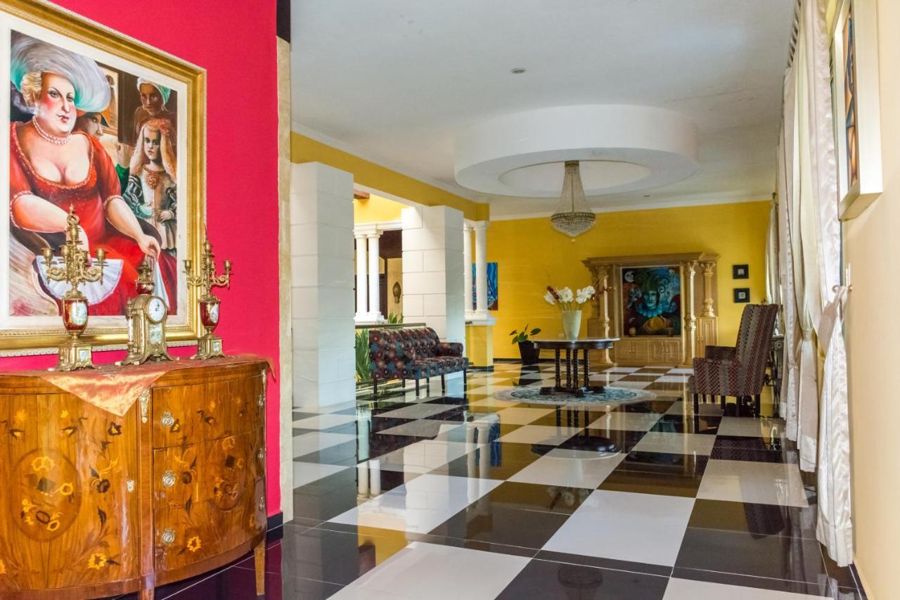 ميريدا Hotel Boutique Mansion La Ceiba المظهر الخارجي الصورة