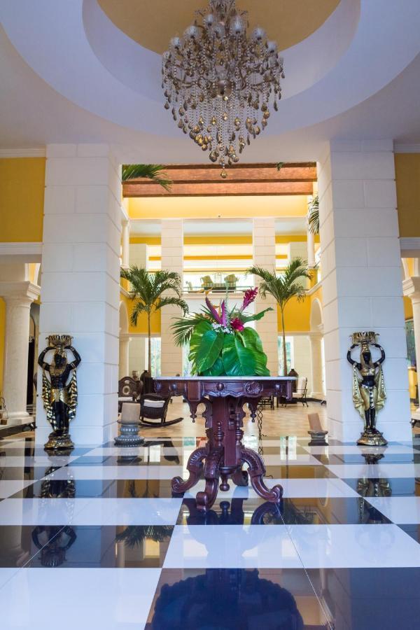 ميريدا Hotel Boutique Mansion La Ceiba المظهر الخارجي الصورة